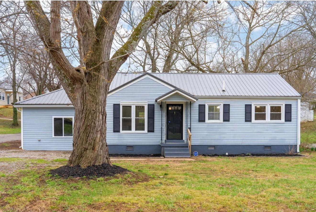 501-Green-Acres-Dr For Sale