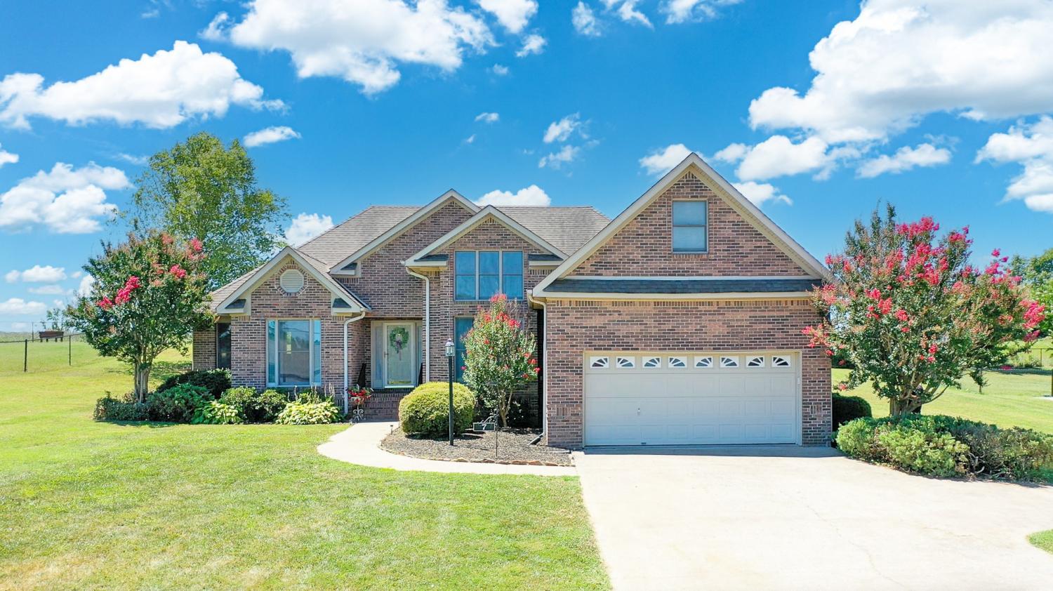 7-Elizabeth-Cir For Sale