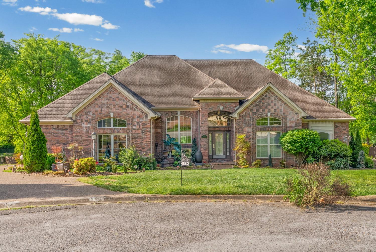 4003-Huntington-Ct For Sale