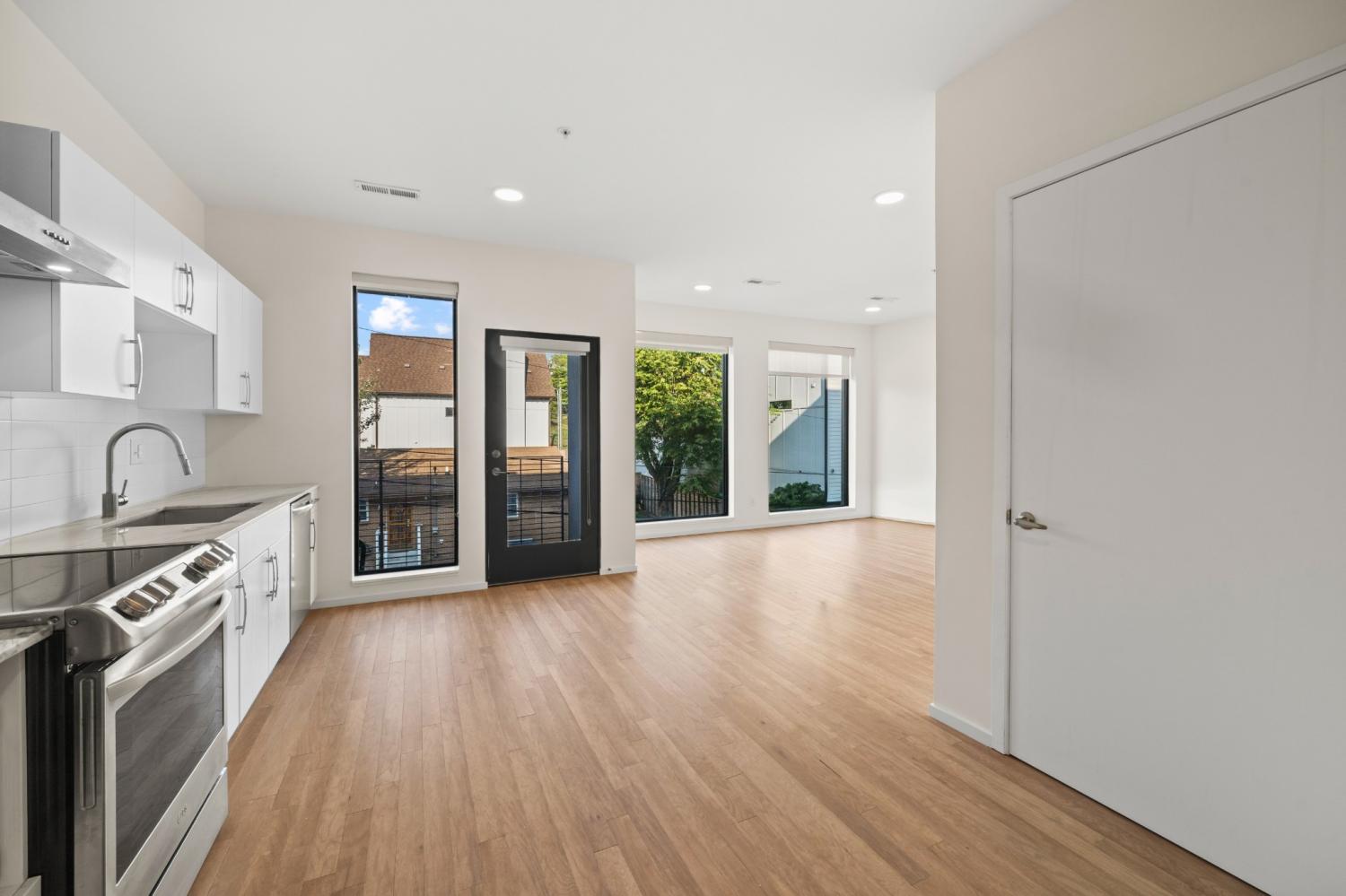 806-Olympic-St For Sale