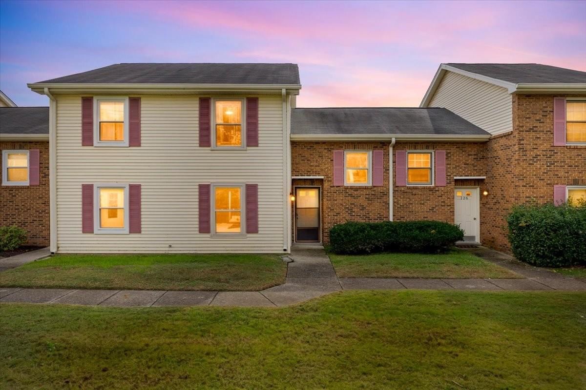 128-Lake-Chateau-Dr For Sale