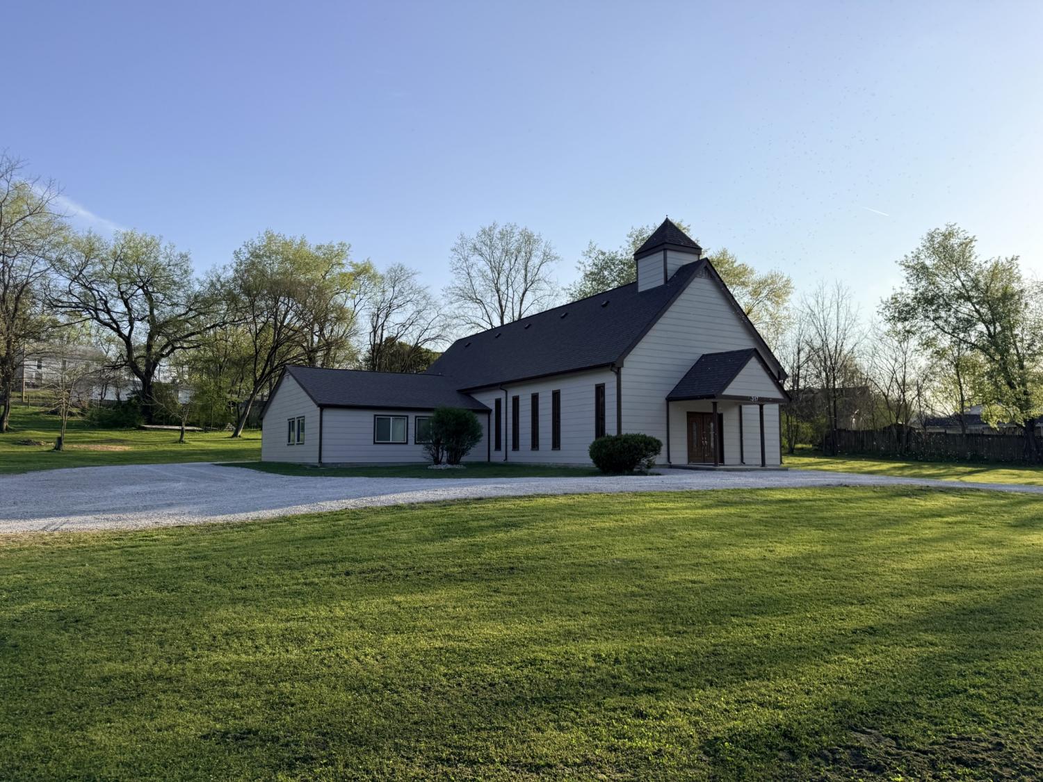 317-W-Railroad-St For Sale