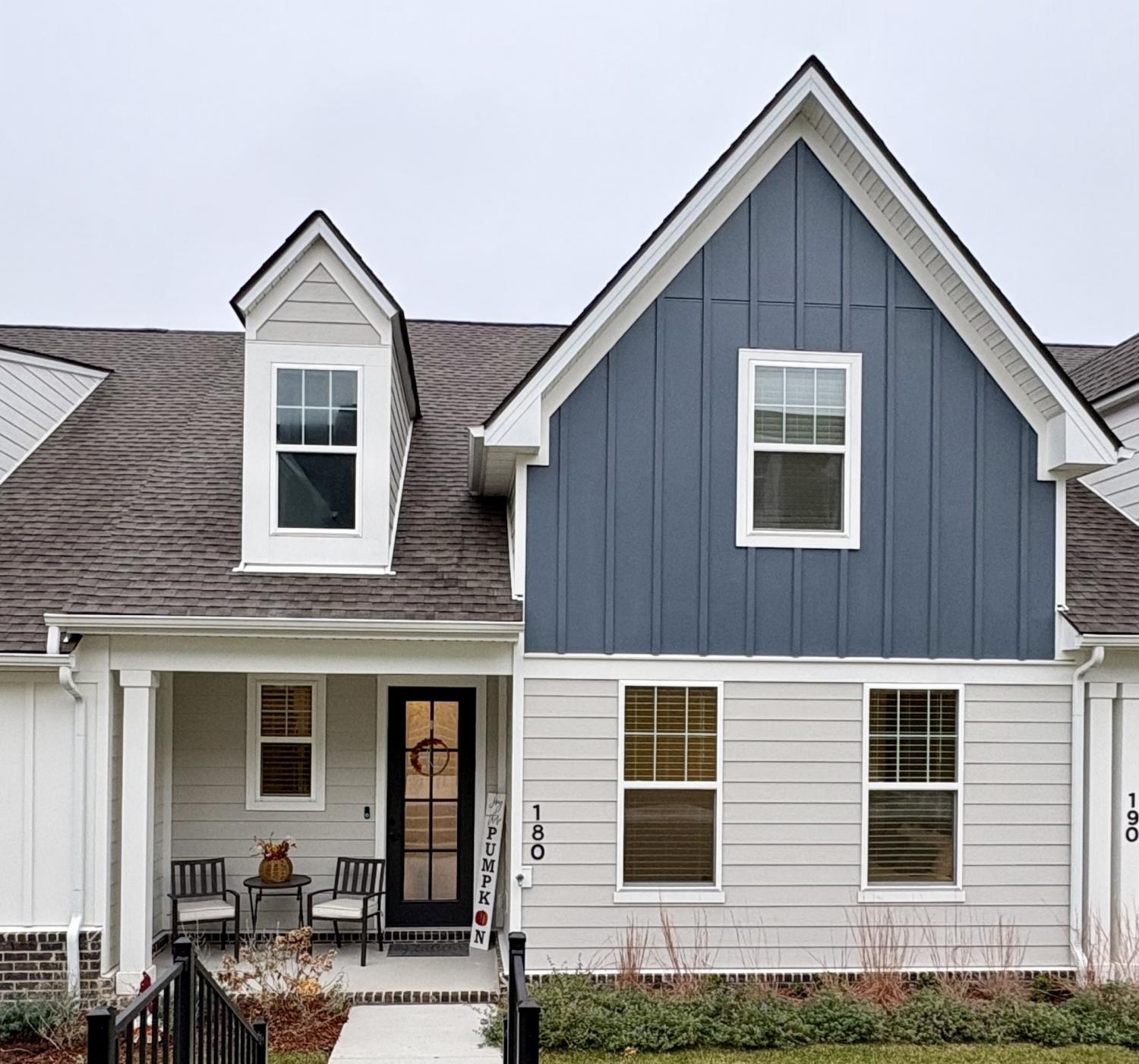 180-Sidlaw-Pass For Sale