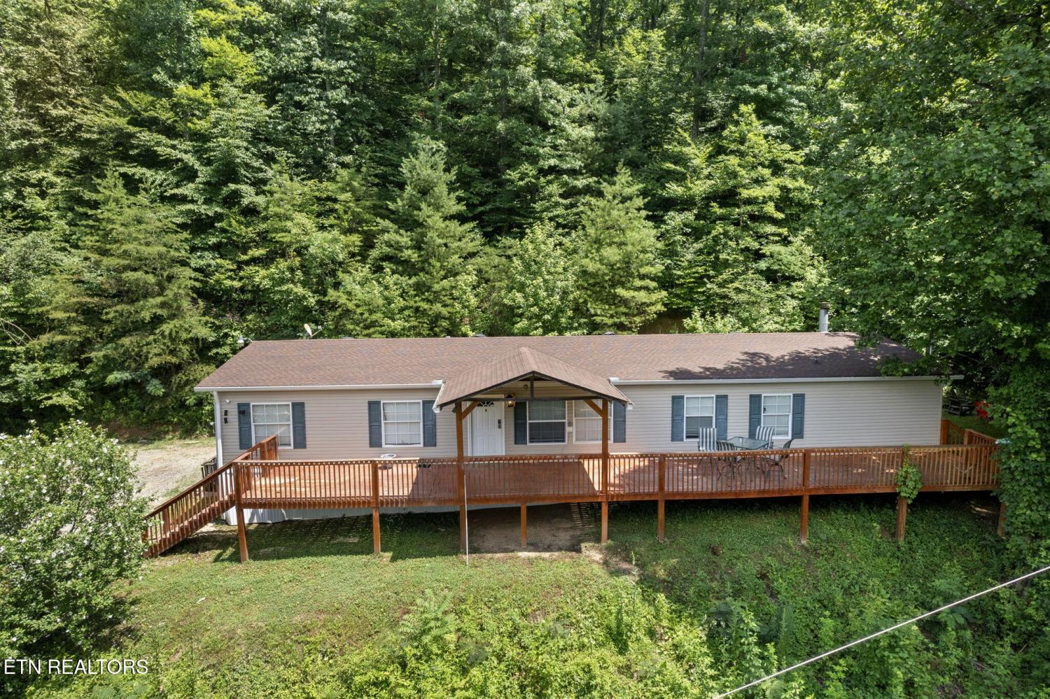 442-Half-Moon-Rd For Sale