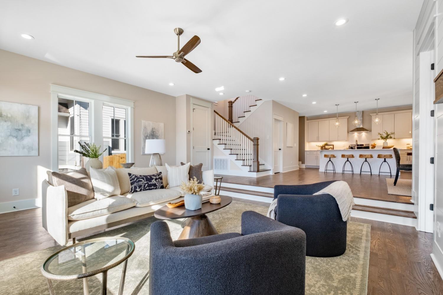 1203-Lillian-St For Sale