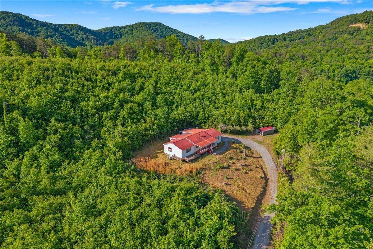 5673-Highway-360 For Sale