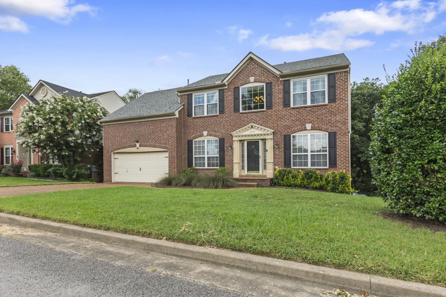 6924-Stone-Run-Dr For Sale