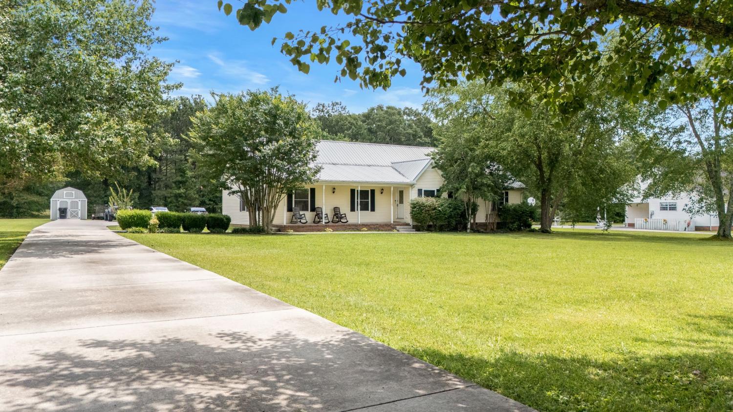 420-INGLEWOOD-DR For Sale