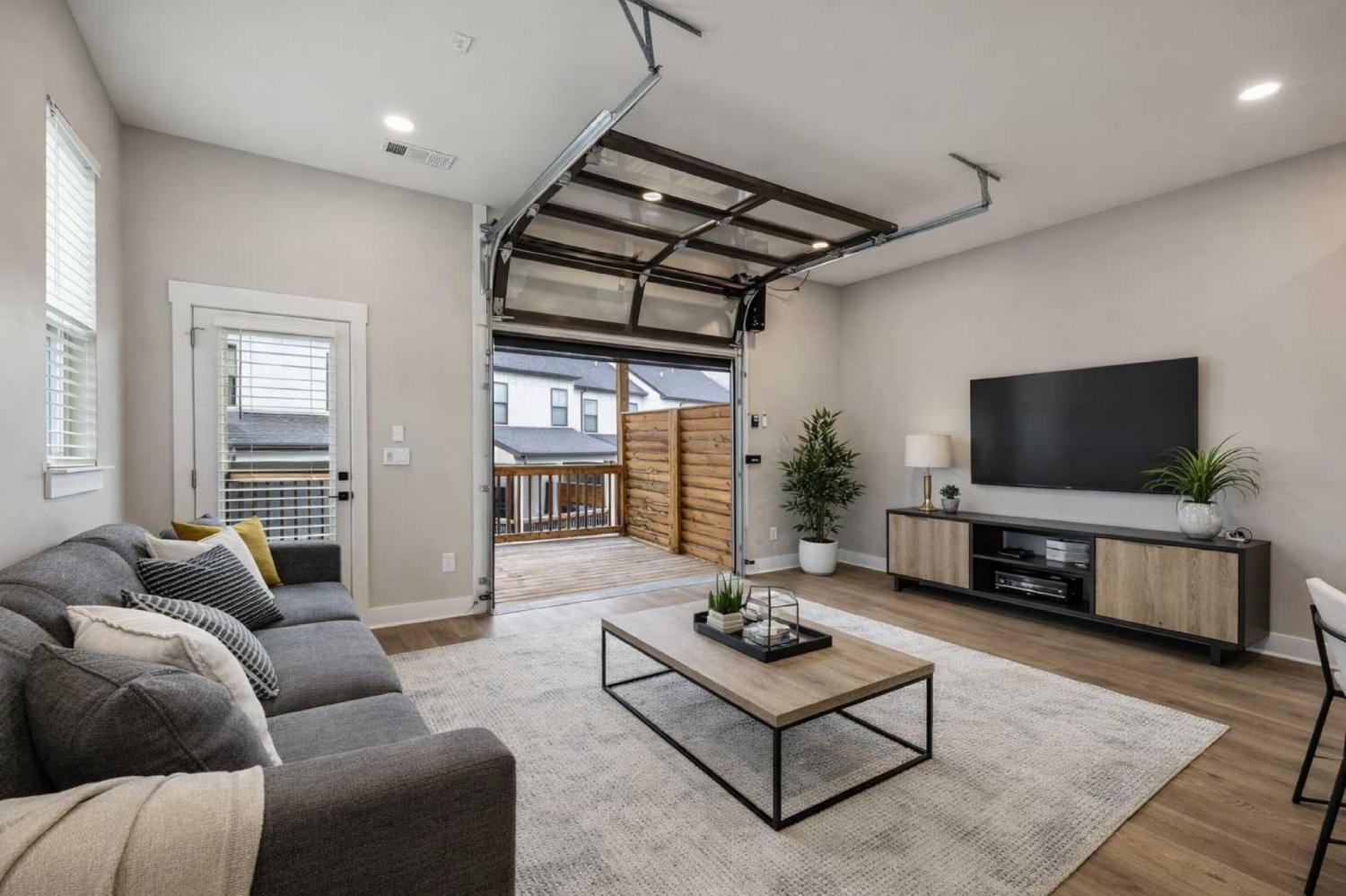 170-Stonecrest-Dr For Sale