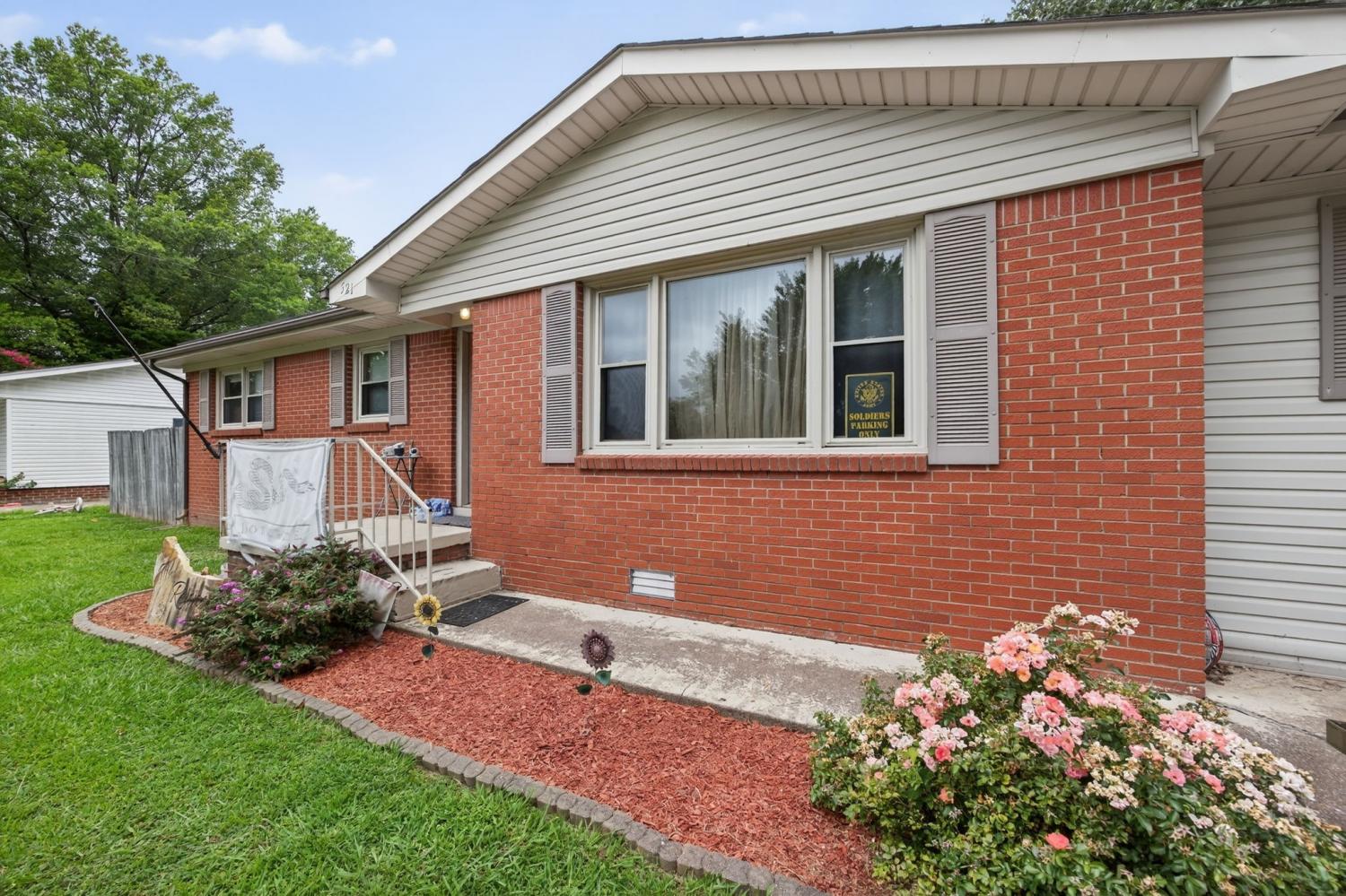 521-Thomas-Ave For Sale