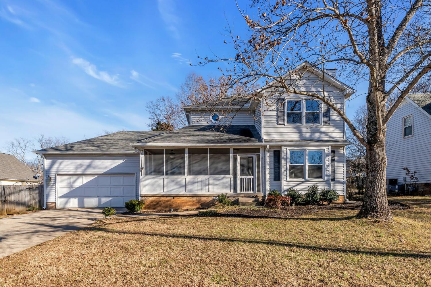 2440-Laurel-Hill-Ct For Sale