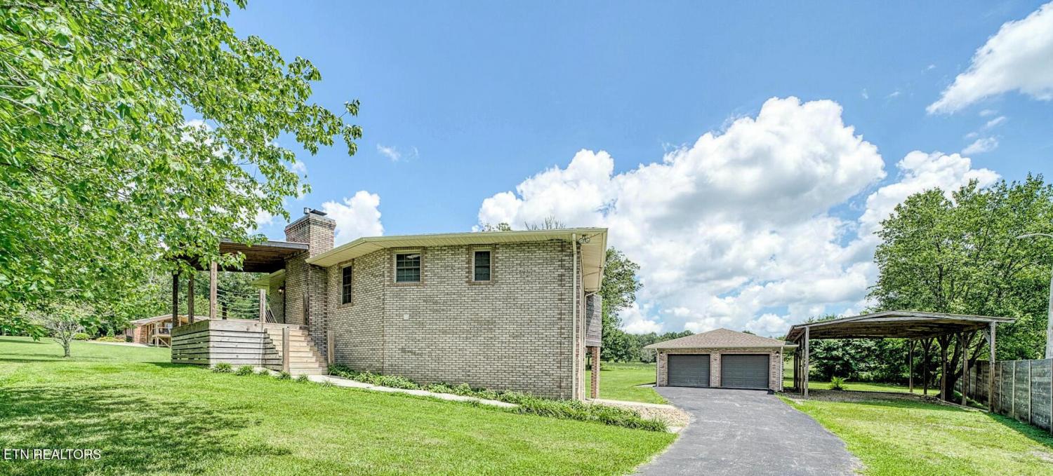 243-Parkway-Drive For Sale