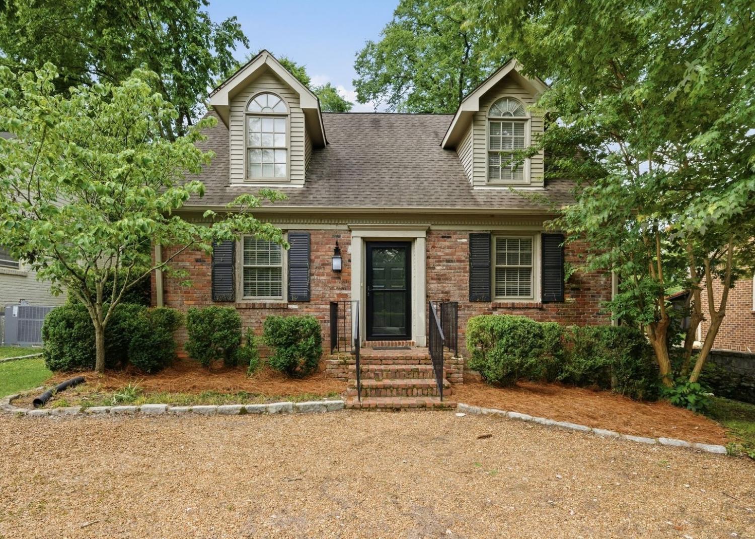 118B-Blackburn-Ave For Sale