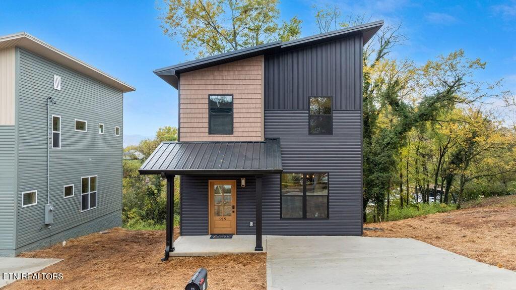 919-Turner-St For Sale