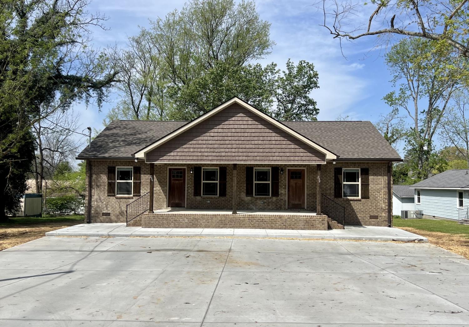 296-S-Bratton-St For Sale
