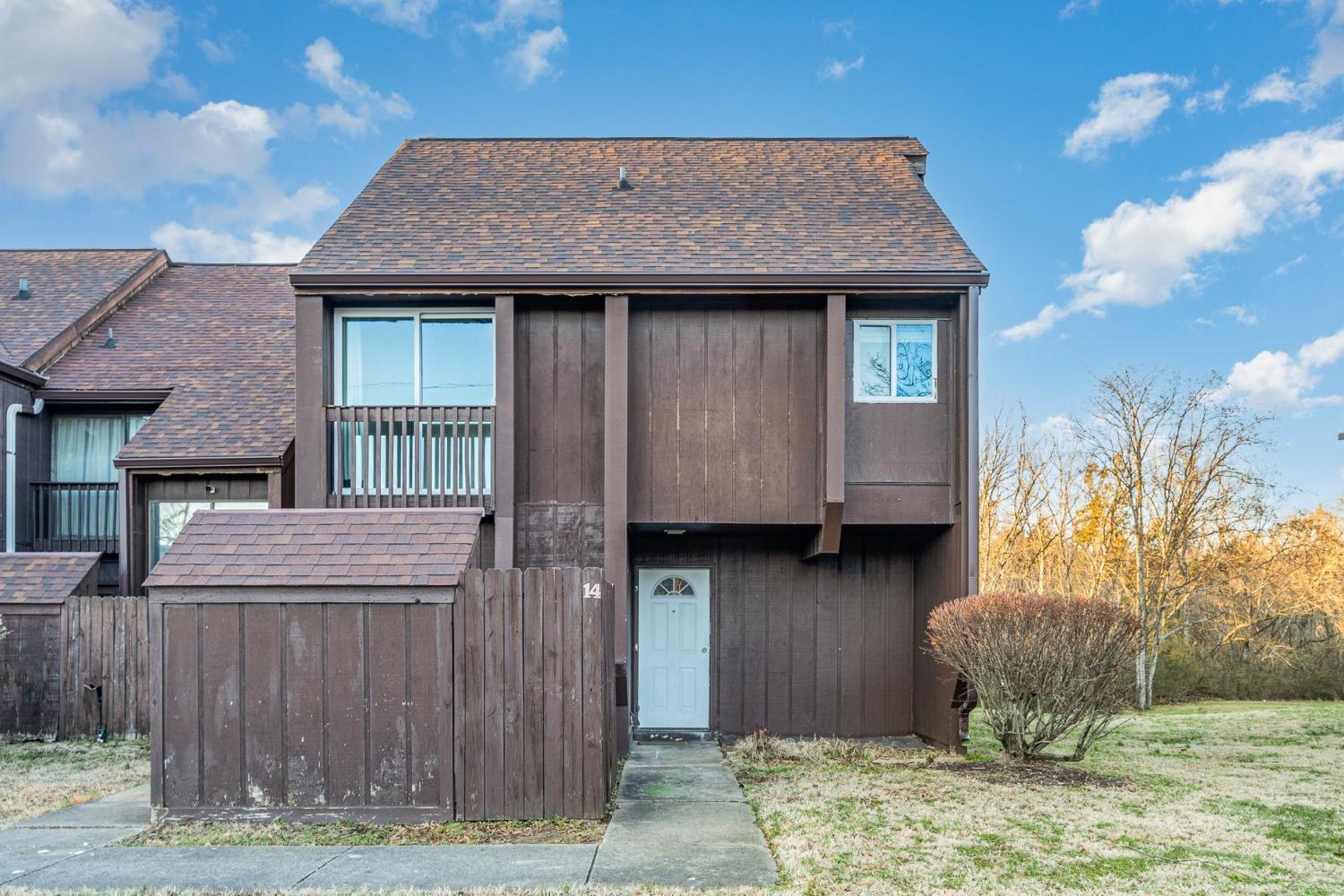 14-Hickory-Ct For Sale