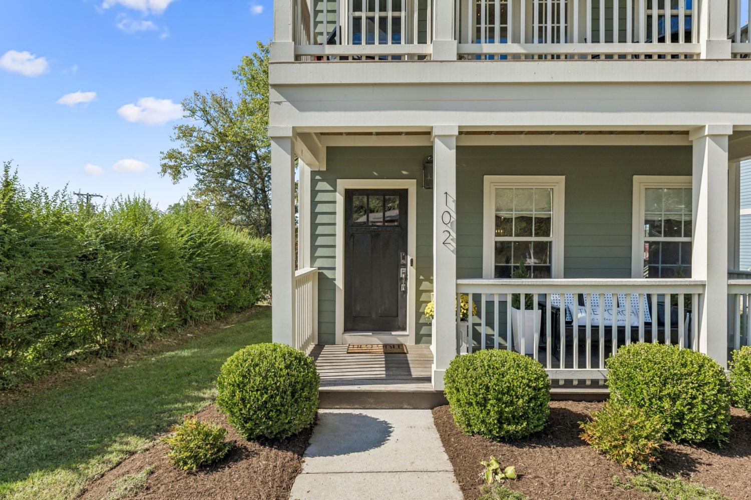 102-Duke-St For Sale