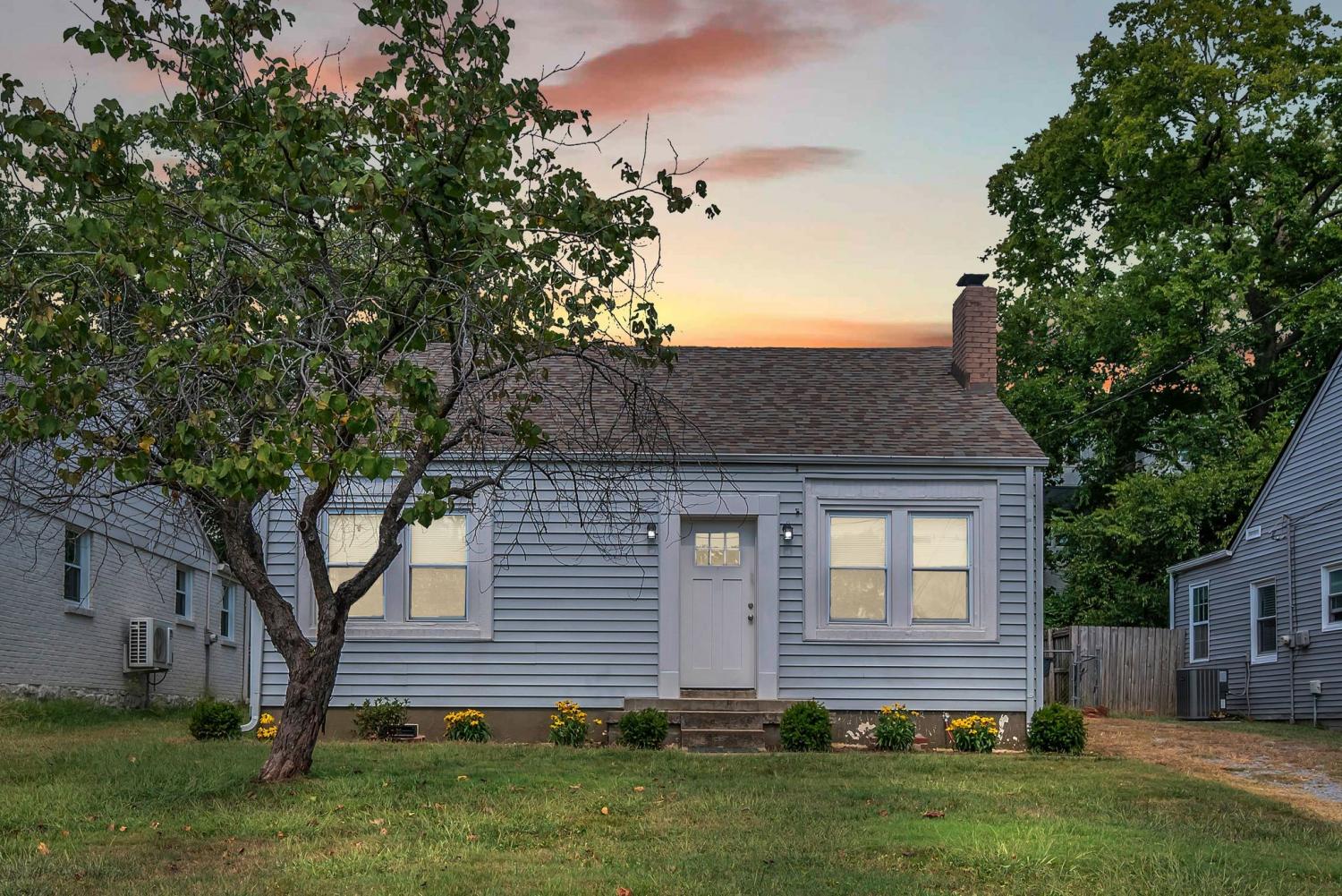 1015-Dozier-Pl For Sale