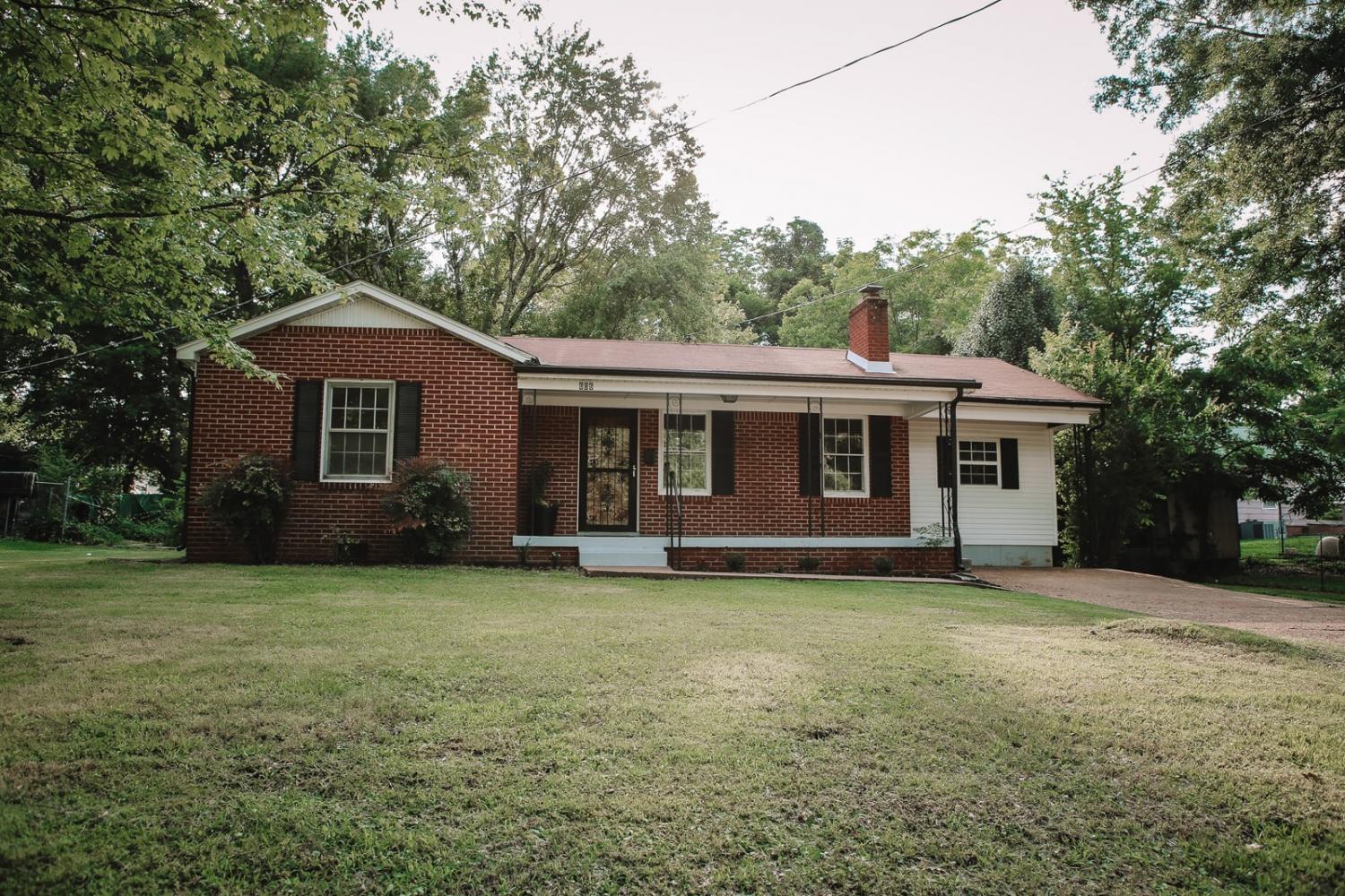 606-S-Market-St For Sale