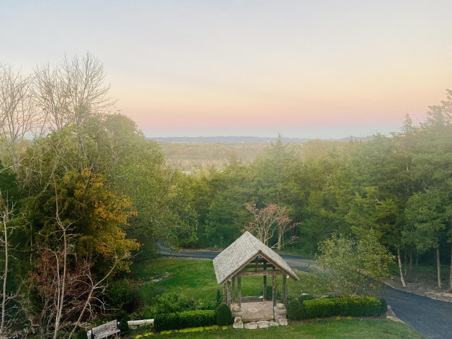 1865-Carters-Creek-PIKE For Sale