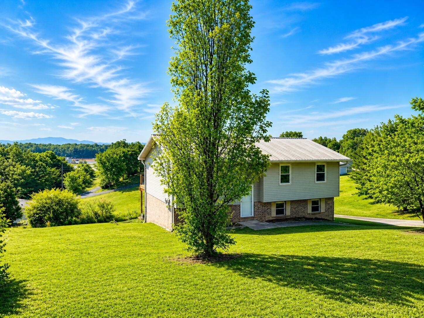 2941-Eastview-Terrace--SE For Sale
