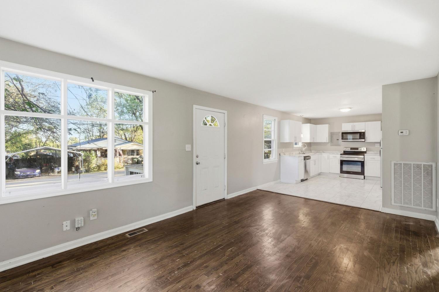 705-Pace-St For Sale