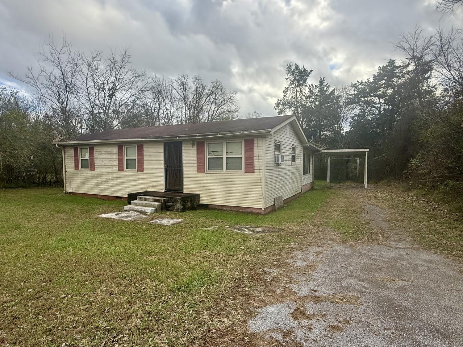 1370-Daniels-St For Sale