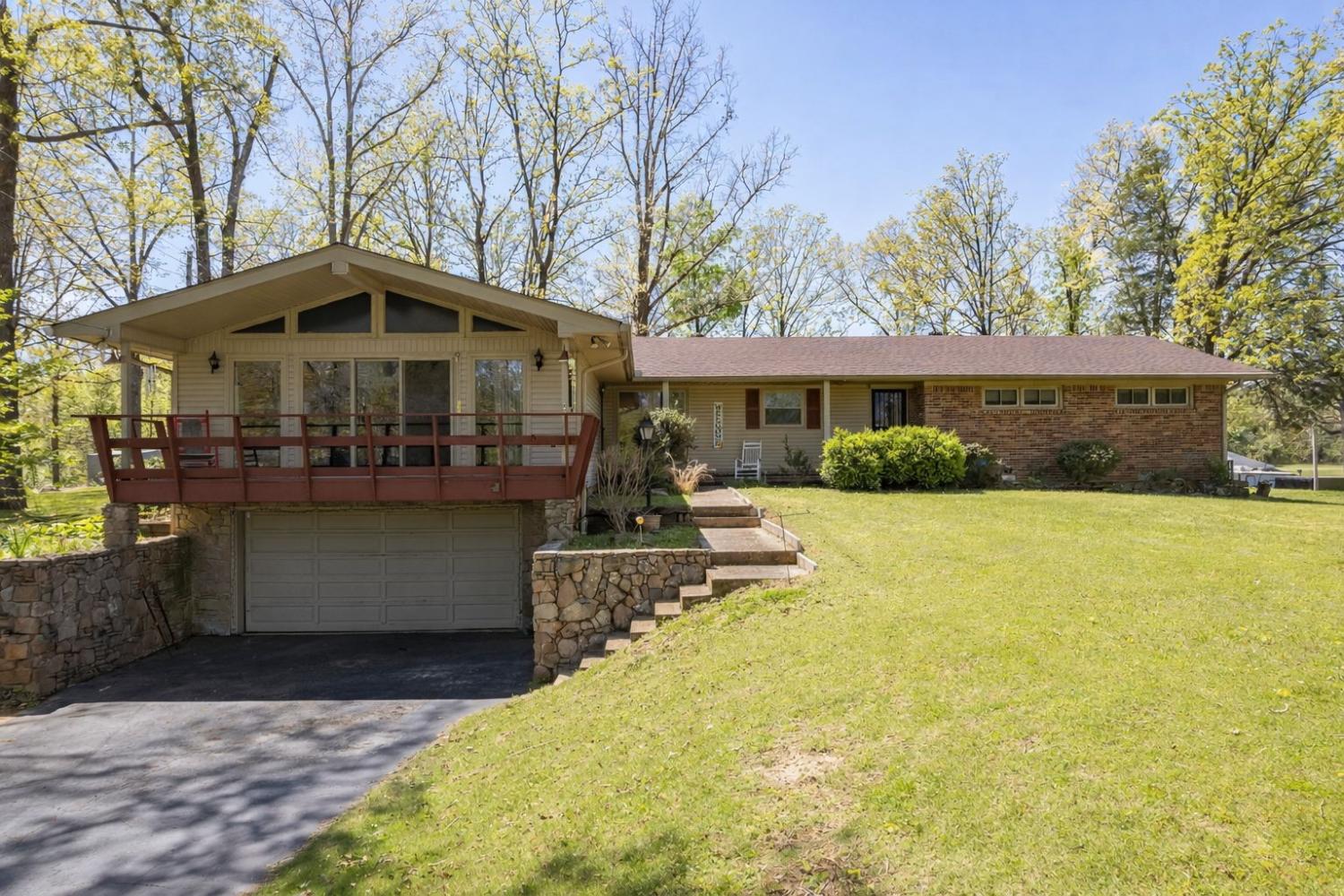 280-E-Highland-St For Sale
