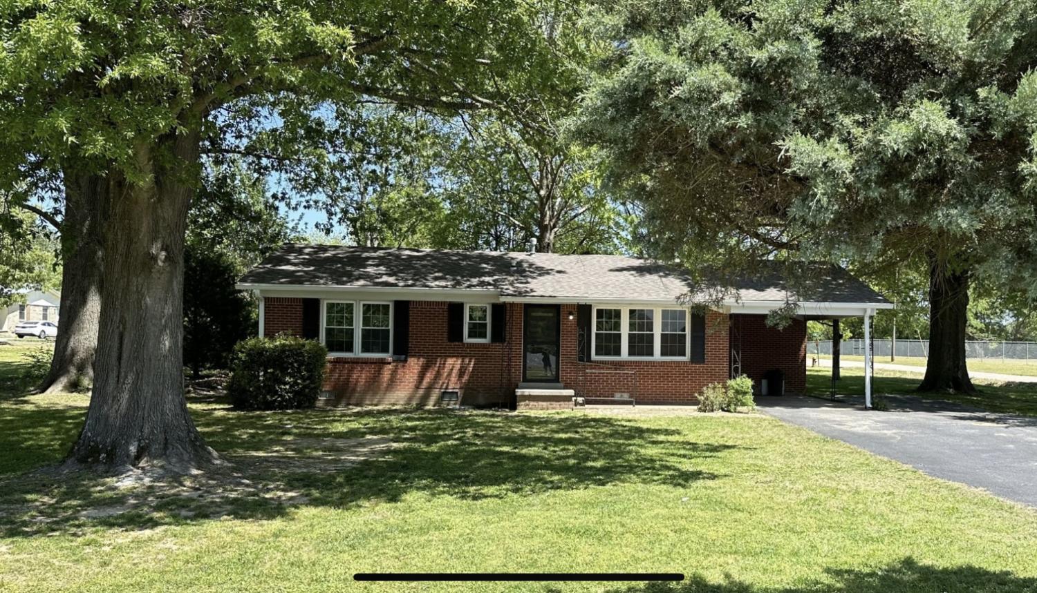 576-Luray-Ave For Sale