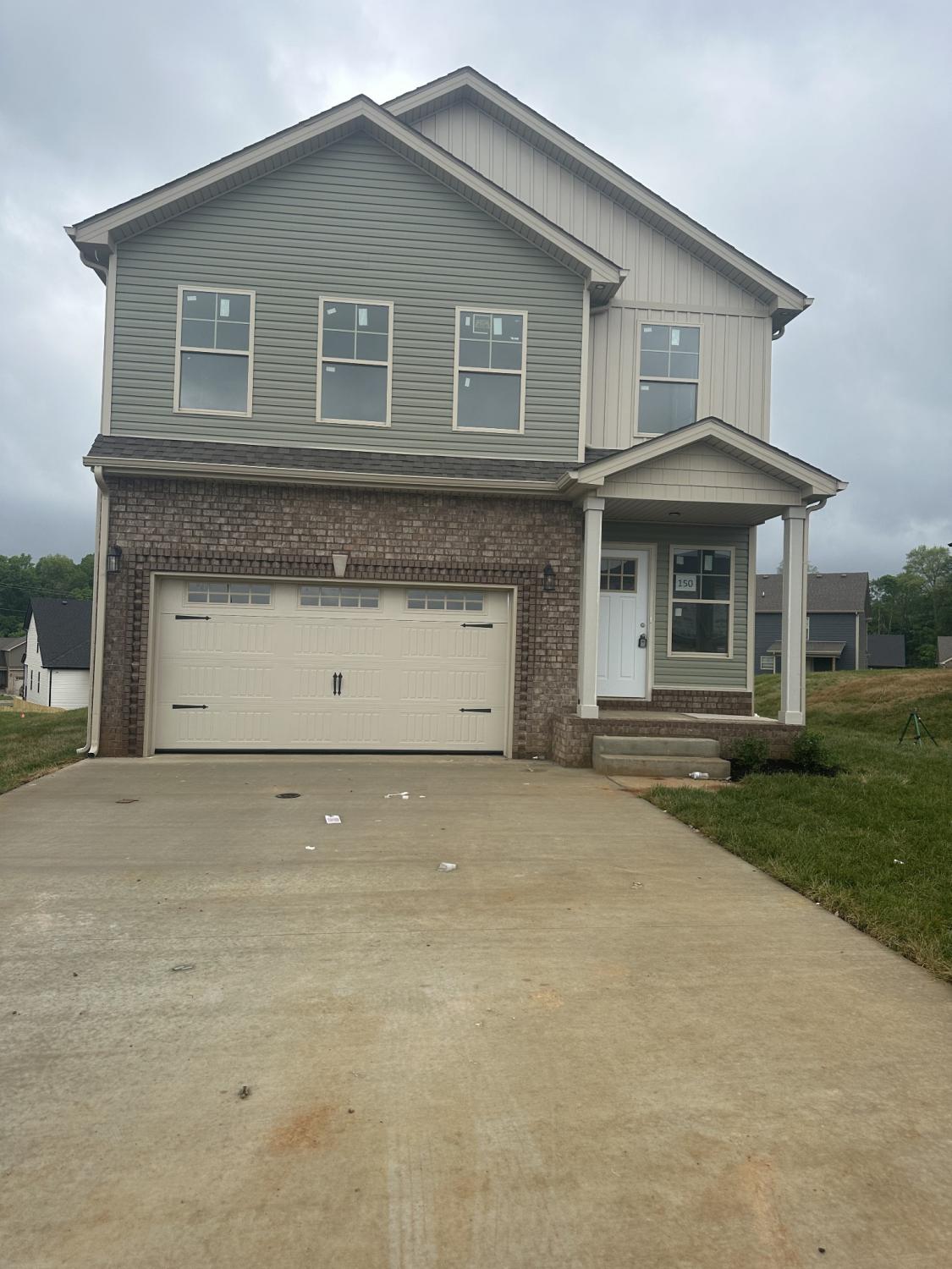 150-Cardinal-Creek For Sale