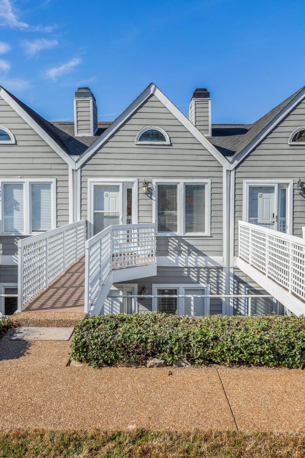 3204-W-End-Cir For Sale