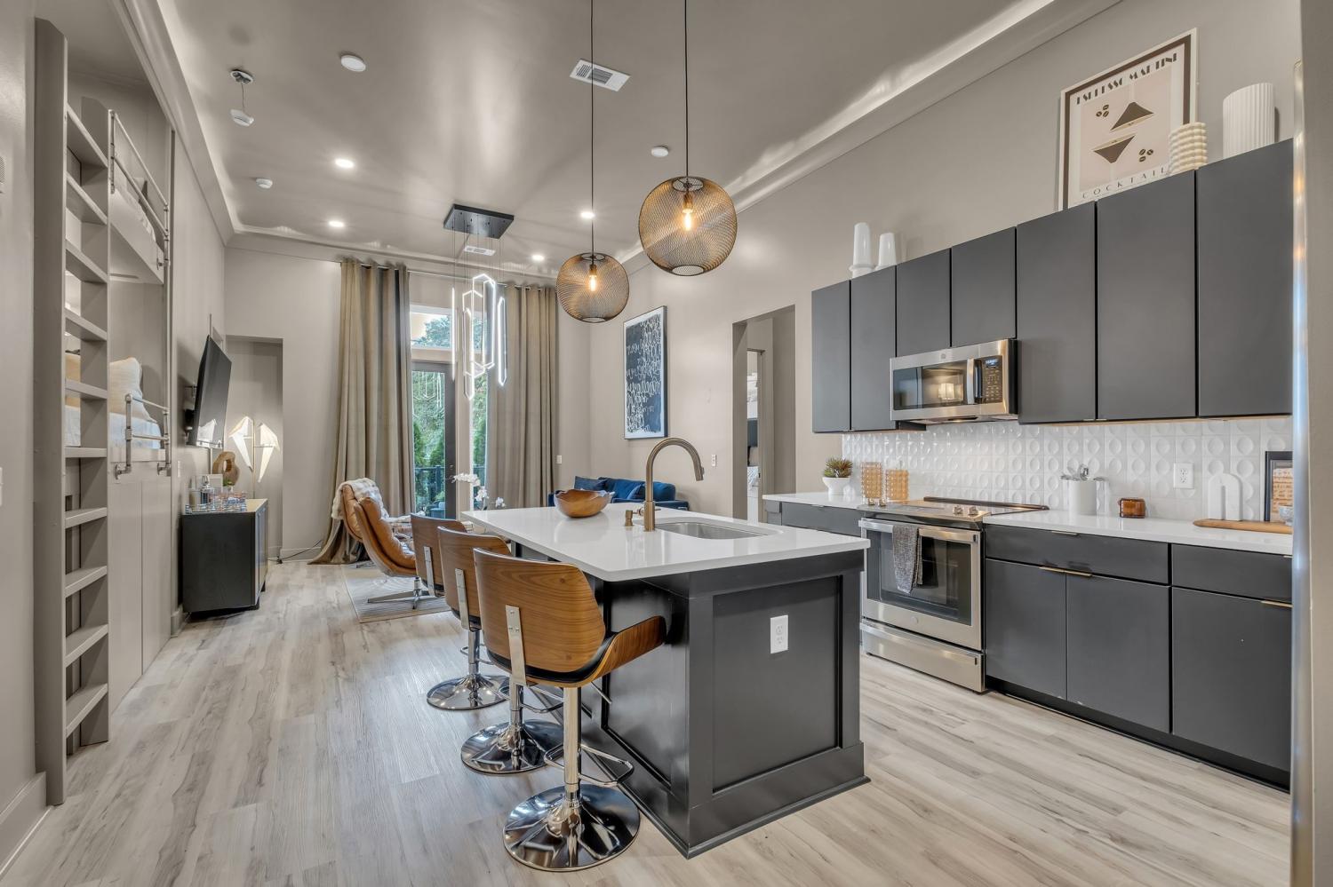 245-Hermitage-Avenue For Sale