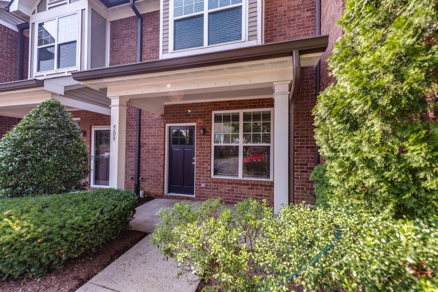 2310-Elliott-Ave For Sale