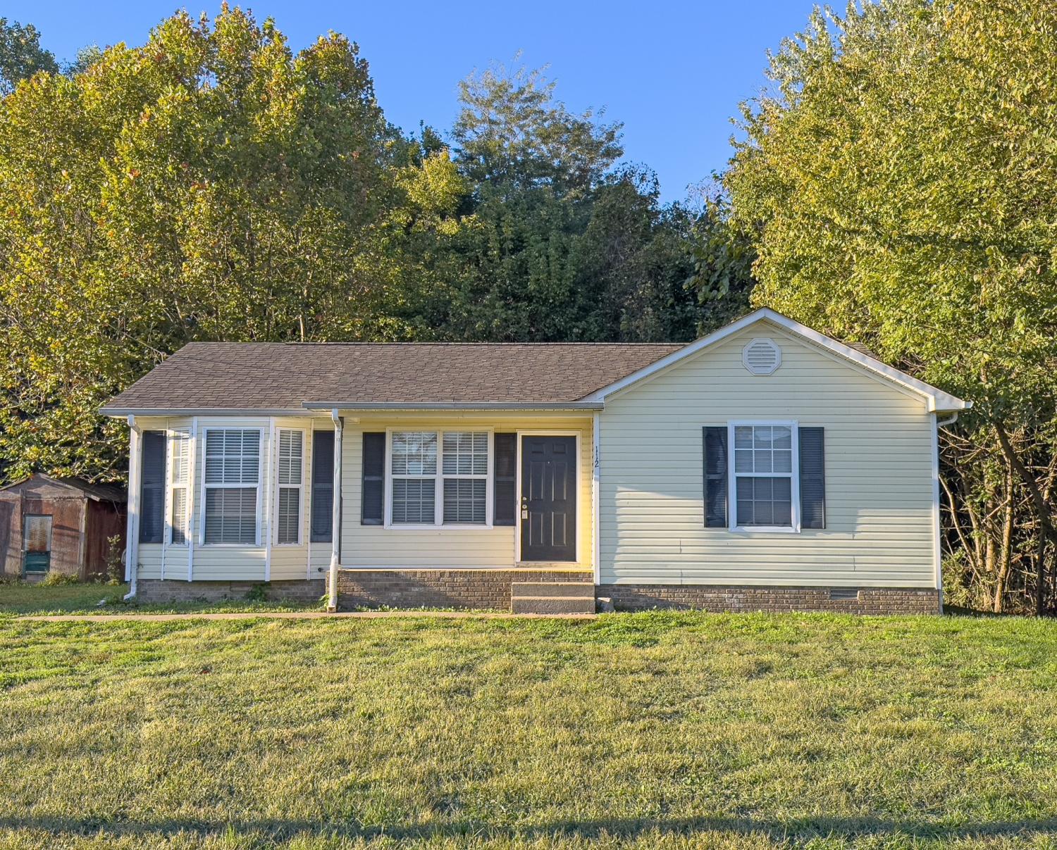 112-Grant-Avenue For Sale