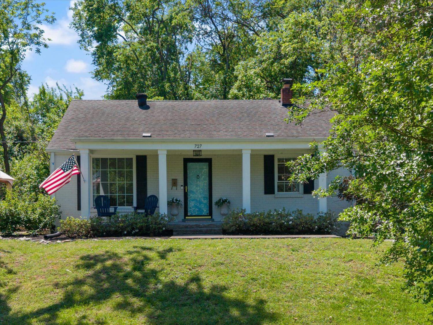 727-Woodmere-Dr For Sale