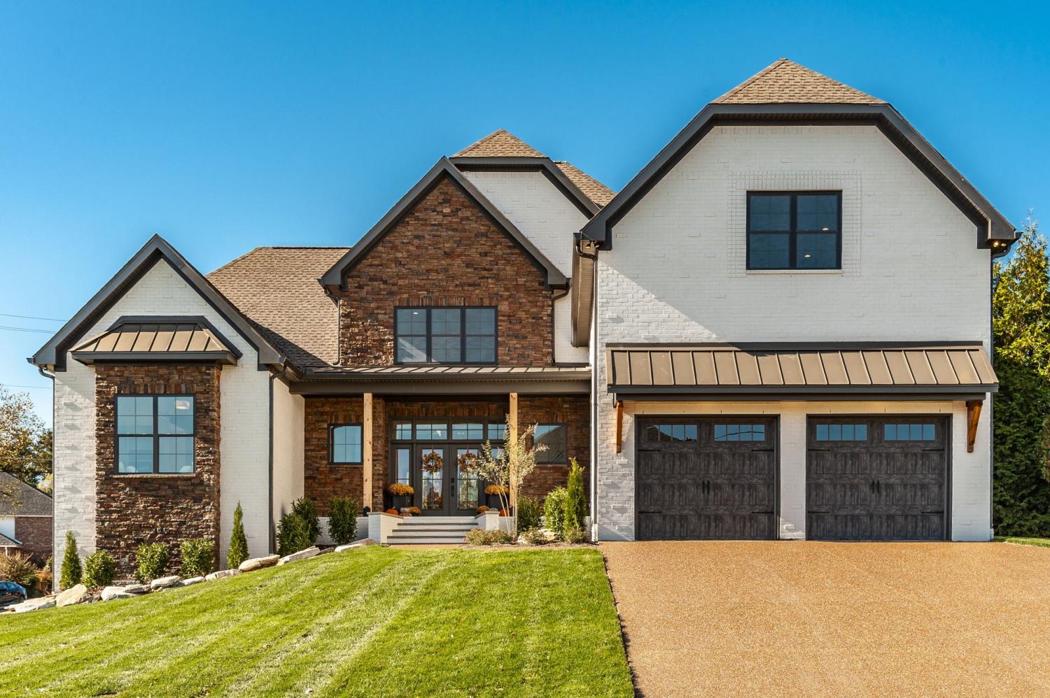 126-Governors-Point-Blvd For Sale