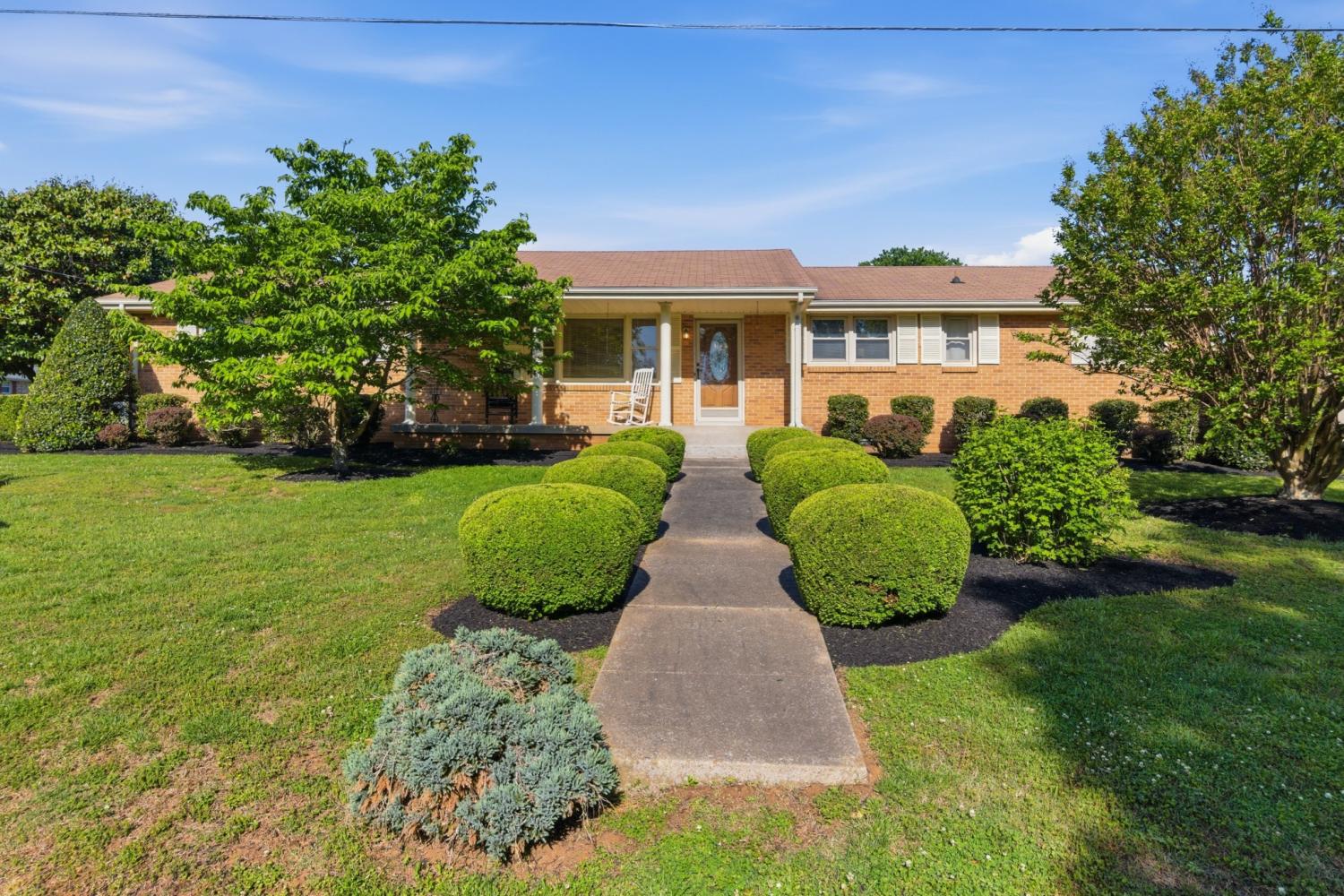 400-Martha-Street For Sale