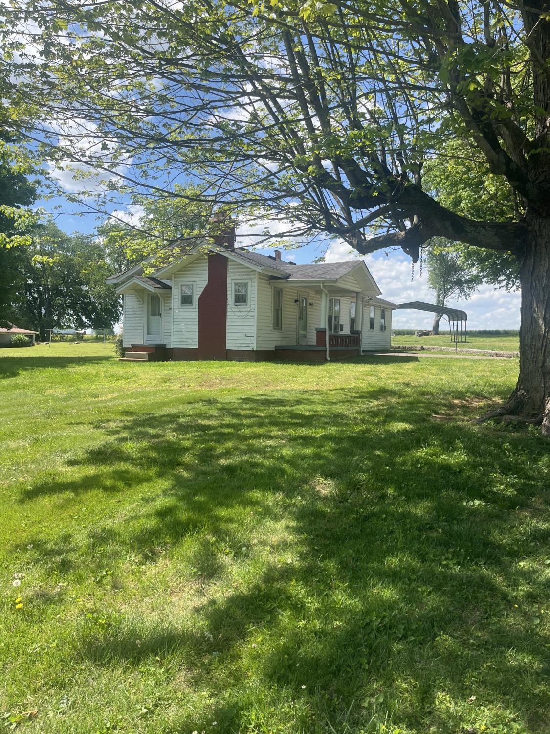 1107-W-Church-St For Sale