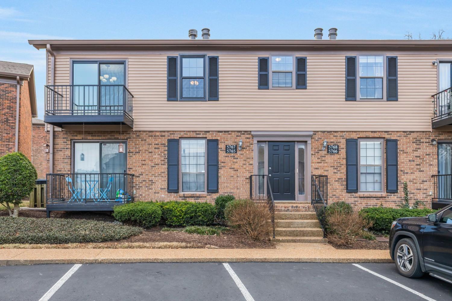 5767-Brentwood-Trce For Sale