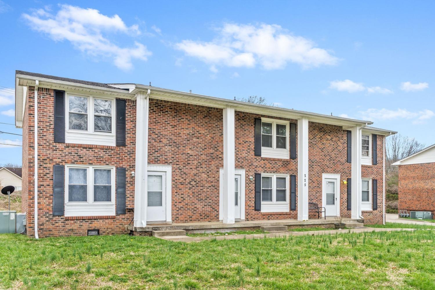 225-Taft-Dr For Sale