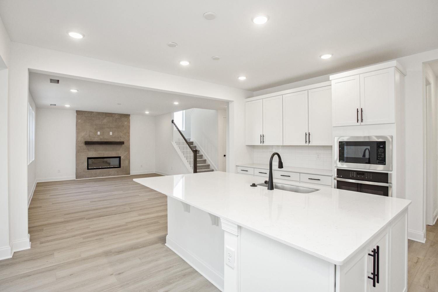 1778-Rockwell-Landing For Sale