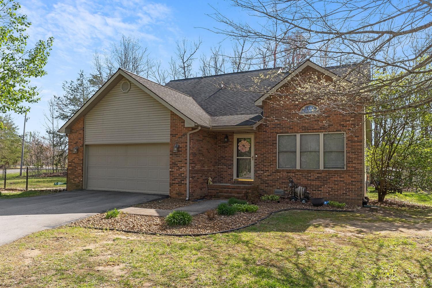 526-Bent-Tree-Rd For Sale