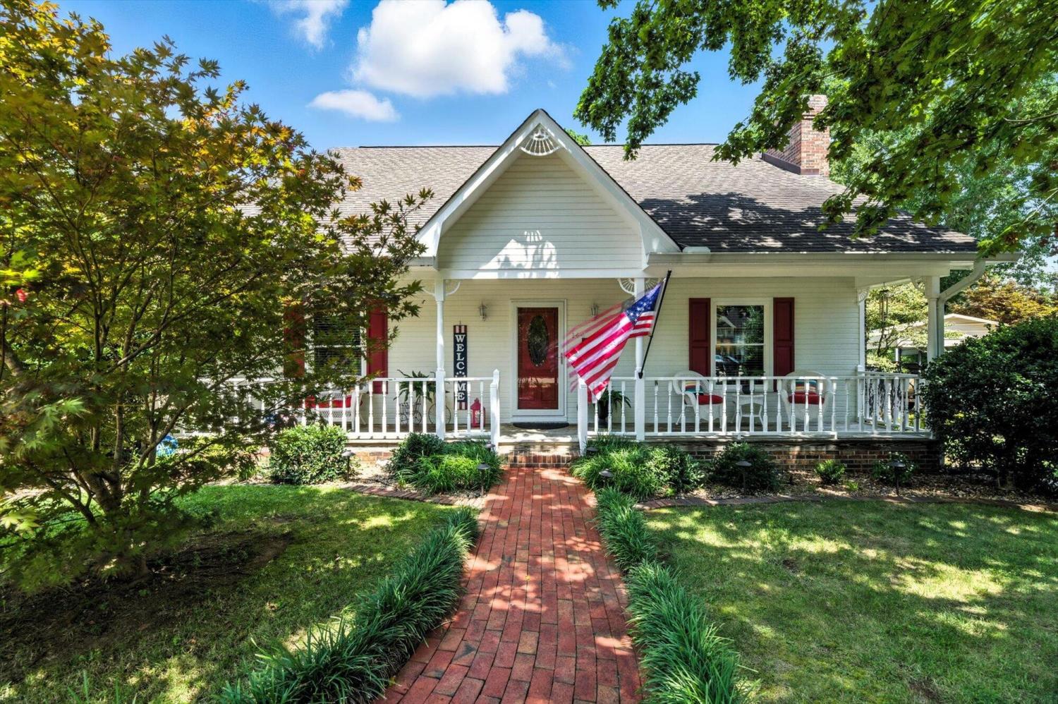 144-Barker-Lane--NW For Sale