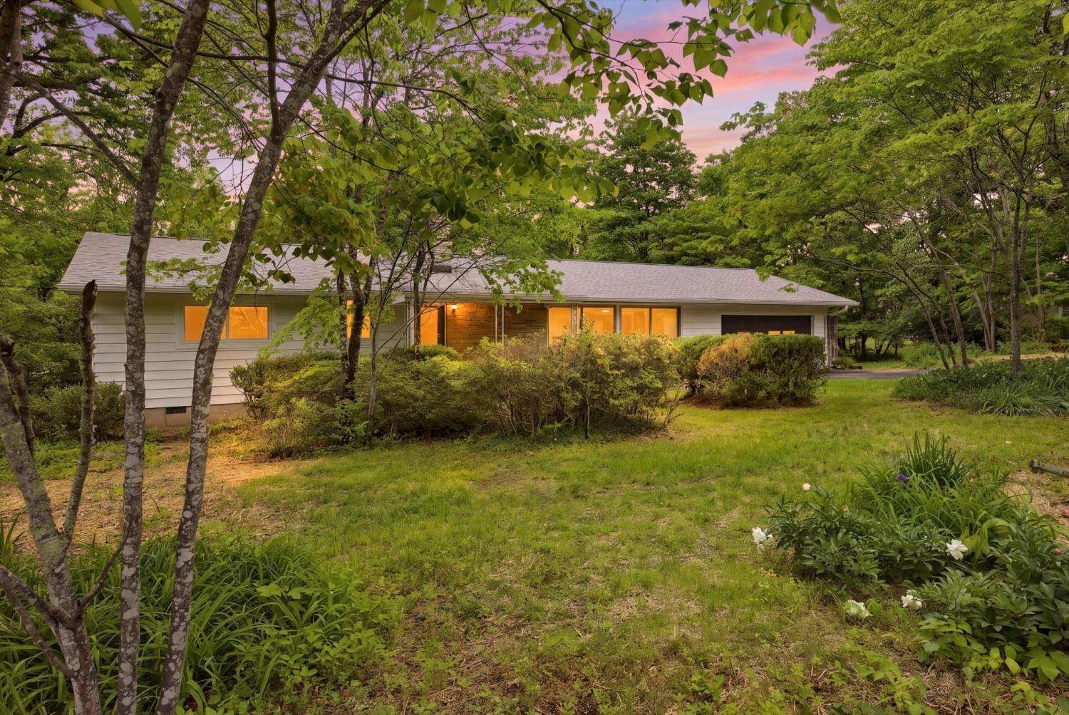 104-Pinehurst-Lane For Sale