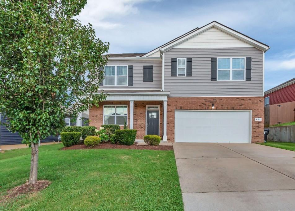 821-Foxdale-Dr For Sale
