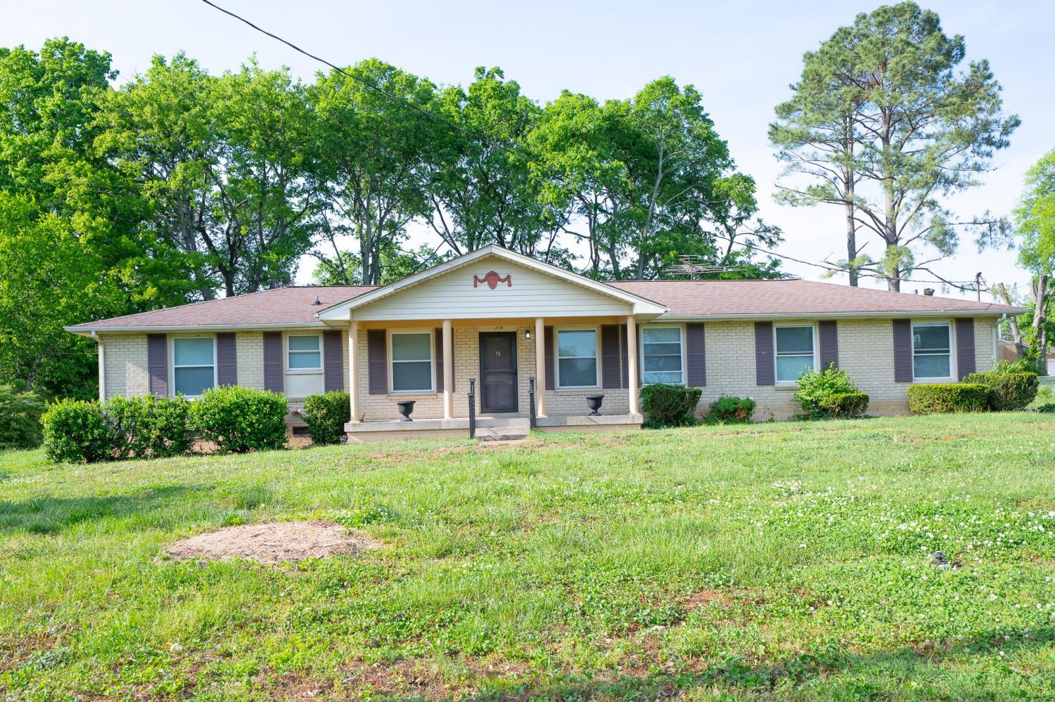 119-Chippendale-Dr For Sale