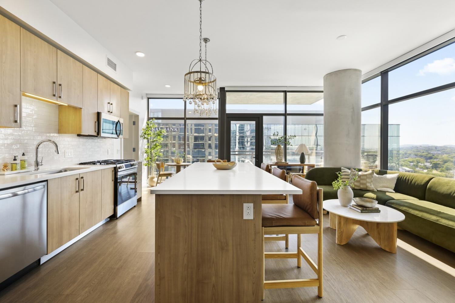 1212-Demonbreun-St For Sale