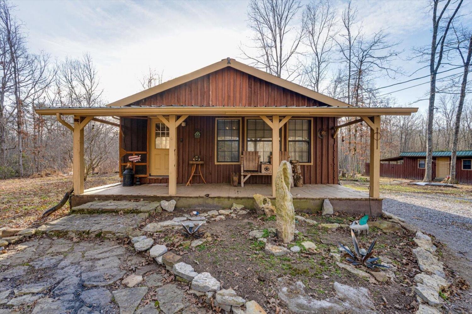 123-Powers-Lane For Sale