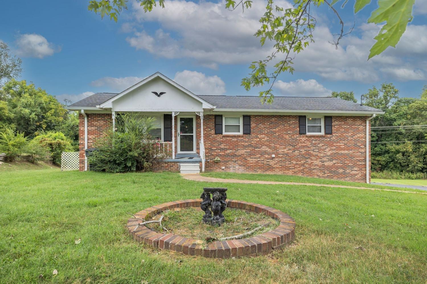 308-Lake-Dr For Sale