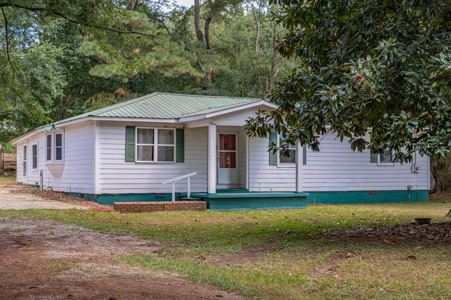 878-Indian-Creek-Rd For Sale